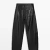 Pantalones de corte holgado de piel napa Pantalones de corte holgado de piel napa