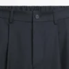 Pantalones de corte holgado en mezcla de lana con pinzas Pantalones de corte holgado en mezcla de lana con pinzas