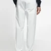 Pantalones de efecto denim de corte ajustado Pantalones de efecto denim de corte ajustado