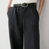 Pantalones de lino de pierna ancha con rayas finas Pantalones de lino de pierna ancha con rayas finas