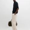 Pantalones de lino Total Look con detalle en la cintura Pantalones de lino Total Look con detalle en la cintura
