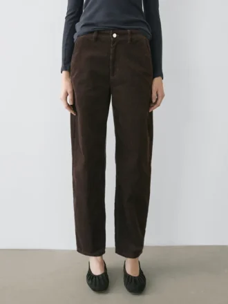 Pantalones de pana de corte «barrel fit»