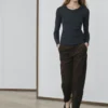 Pantalones de pana de corte «barrel fit» Pantalones de pana de corte «barrel fit»