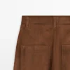 Pantalones de pierna ancha de piel de ante con bolsillos Pantalones de pierna ancha de piel de ante con bolsillos