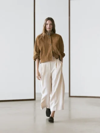 Pantalones fluidos con dobladillos