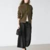 Pantalones fluidos con pinzas Pantalones fluidos con pinzas
