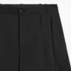 Pantalones fluidos con pinzas Pantalones fluidos con pinzas