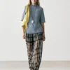 Pantalones sarouel fluidos estampados Pantalones sarouel fluidos estampados