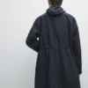 Parka larga con capucha Parka larga con capucha
