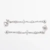 Pendientes colgantes con pedrería Pendientes colgantes con pedrería