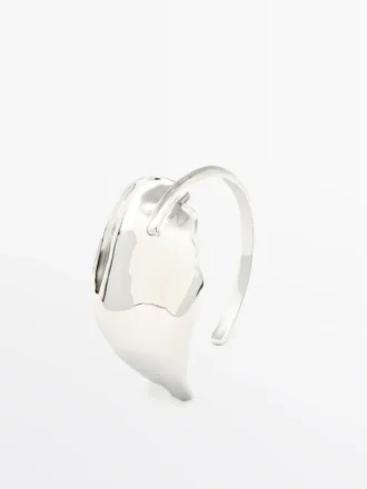 Pulsera ancha con textura