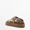 Sandalias con tiras cruzadas Sandalias con tiras cruzadas