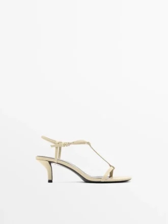 Sandalias de tacón medio con tiras Sandalias de tacón medio con tiras