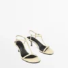 Sandalias de tacón medio con tiras Sandalias de tacón medio con tiras