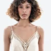 Top camisola con botones Top camisola con botones