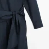 Vestido camisero midi con detalle de bufanda Vestido camisero midi con detalle de bufanda