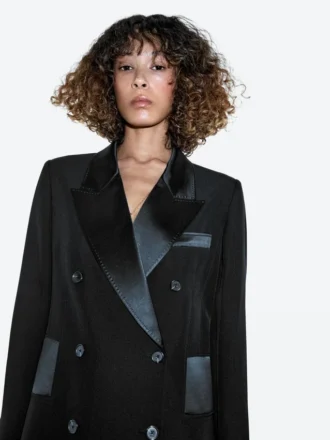 Vestido estilo blazer con detalles de satén