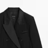 Vestido estilo blazer con detalles de satén Vestido estilo blazer con detalles de satén