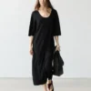 Vestido midi con detalle en las mangas Vestido midi con detalle en las mangas