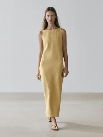 Vestido midi de lino con cuello halter