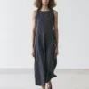 Vestido midi fluido con hebillas Vestido midi fluido con hebillas