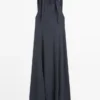 Vestido midi fluido con hebillas Vestido midi fluido con hebillas