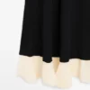 Vestido midi plisado con volantes Vestido midi plisado con volantes
