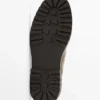 Zapatos de ante con puntera moc y abertura Zapatos de ante con puntera moc y abertura