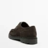 Zapatos de ante con puntera moc y abertura Zapatos de ante con puntera moc y abertura