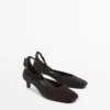 Zapatos de tacón con puntera cuadrada Zapatos de tacón con puntera cuadrada