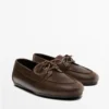 Zapatos náuticos de cuero Zapatos náuticos de cuero